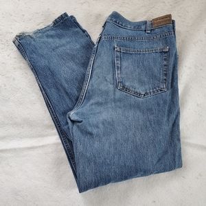 Kirkland Distressed Straight Leg Jeans. Sz 38x32